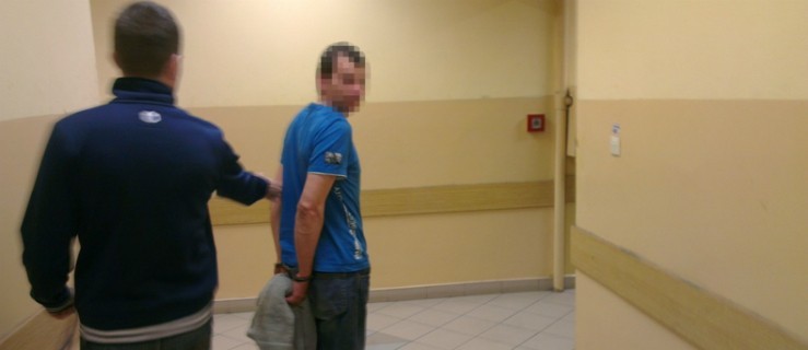 Jechał i popijał - pijany kierowca tira miał ponad 2 promile 