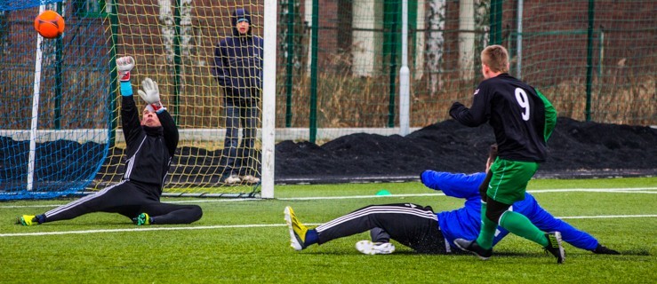 Olimpia w sparingu wygrała z liderem. Zobacz zdjęcia z meczu