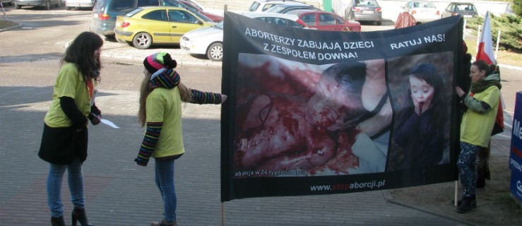 Pikieta pod szpitalem w sprawie zakazu aborcji