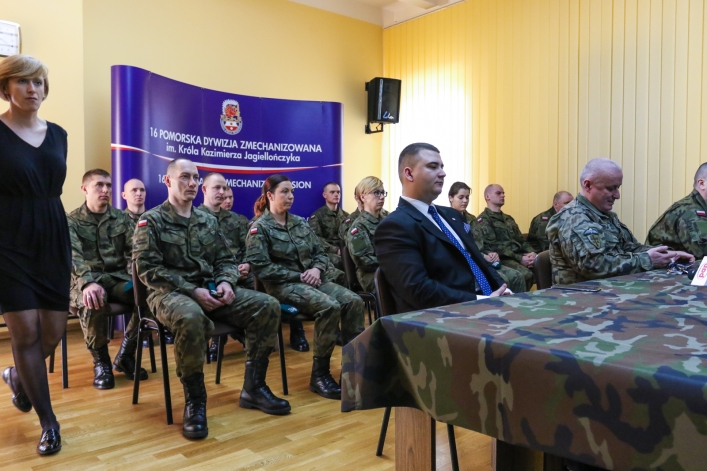Afganistan połączył się z Elblągiem – Macierewicz o zmianach w wojsku