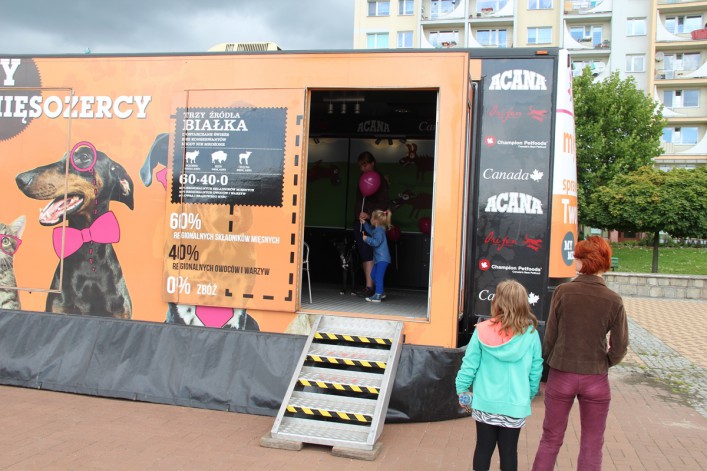 Amerykański truck zatrzymał się w Elblągu. 