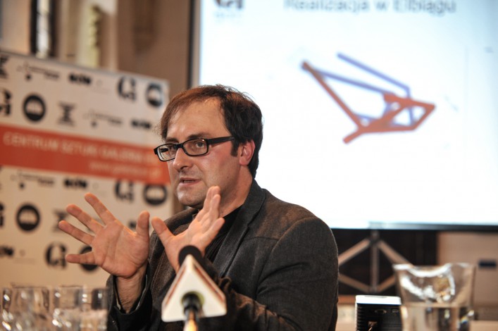 Artists in Residence - rozmowa z Carlesem Valverde