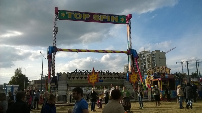 Atrakcja w centrum miasta. Lunapark Bajka już funkcjonuje