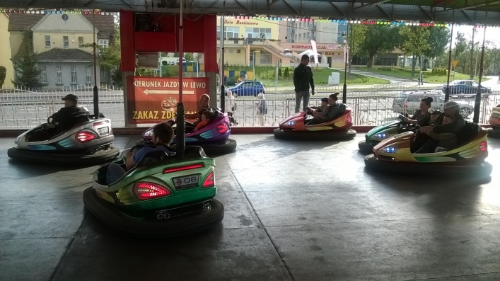 Atrakcja w centrum miasta. Lunapark Bajka już funkcjonuje