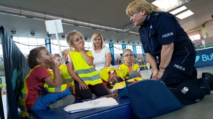 AUTORIADA dla przedszkolaków z udziałem elbląskich mundurowych 