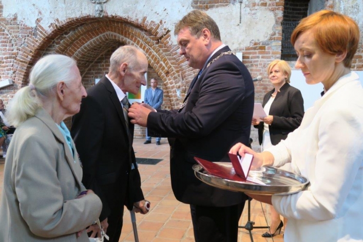 Aż 30 par uroczyście świętowało w Galerii El jubileusz 50-lecia zawarcia związku małżeńskiego (+ zdjęcia)