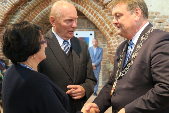 Aż 30 par uroczyście świętowało w Galerii El jubileusz 50-lecia zawarcia związku małżeńskiego (+ zdjęcia)