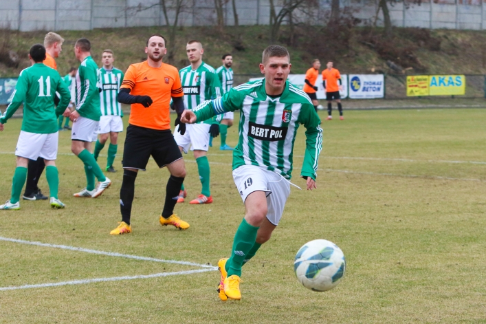 Bezbramkowo na inaugurację przy Krakusa (+ foto)