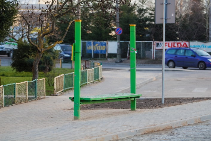 Biedronka stoi, ulica już przebudowana - zdjęcia