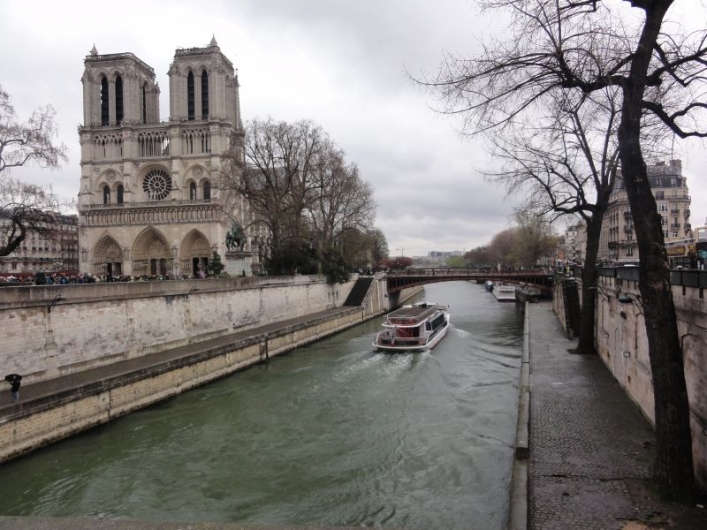 Bonjour Paris- wycieczka uczniów Szkoły Podstawowej Nr 19 do Paryża