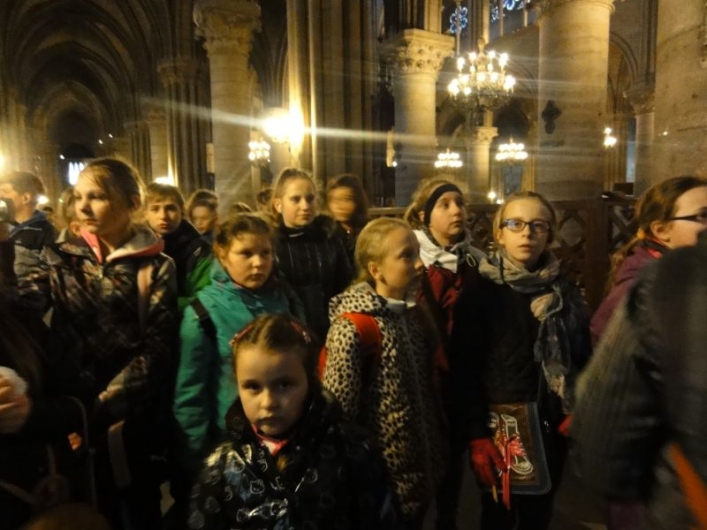 Bonjour Paris- wycieczka uczniów Szkoły Podstawowej Nr 19 do Paryża