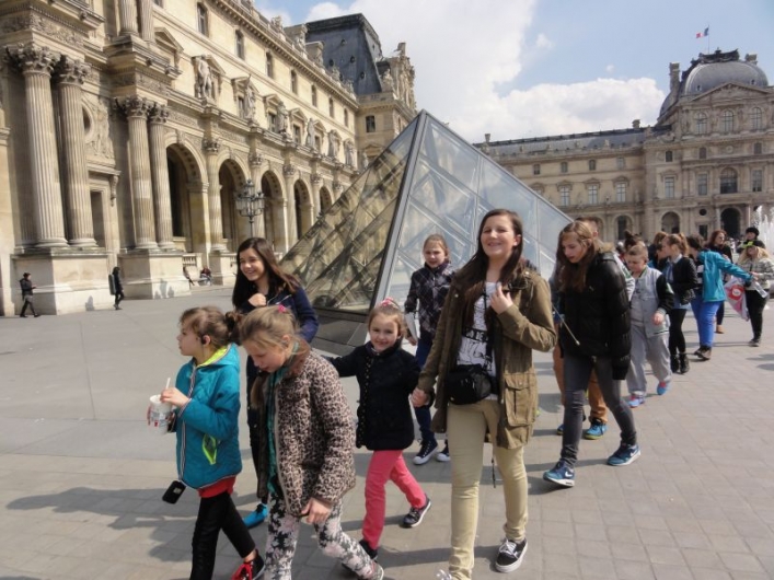 Bonjour Paris- wycieczka uczniów Szkoły Podstawowej Nr 19 do Paryża