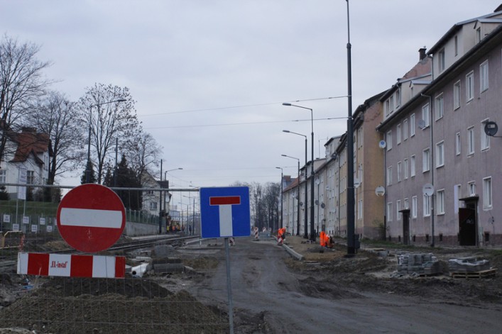 Brak dojazdu do budynków przy ul. Browarnej. Jak przeprowadzić akcję ratunkową?