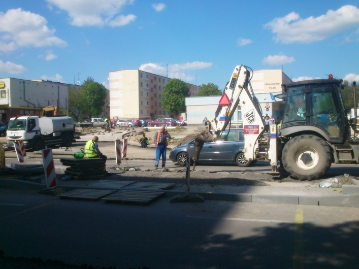 Budowa i chaos. Czy Nowowiejska powinna być zamknięta na czas remontu?