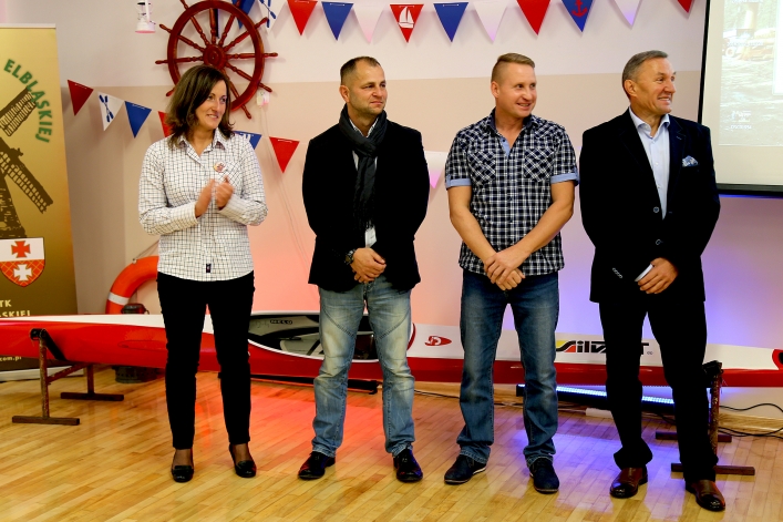 Były łzy radości i wzruszenia. Sekcja kajakowa Olimpii Elbląg uroczyście zakończyła sezon