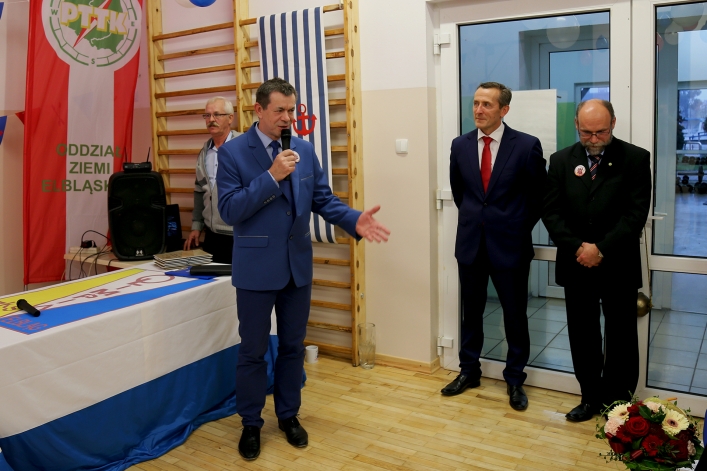Były łzy radości i wzruszenia. Sekcja kajakowa Olimpii Elbląg uroczyście zakończyła sezon