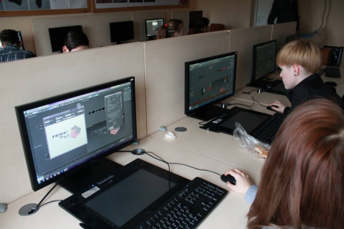 Career in Art, czyli artystycznie i multikulturowo