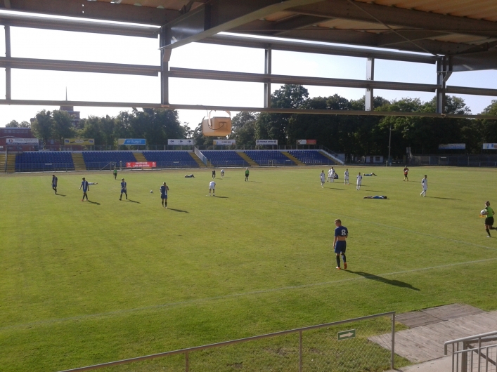 CLJ: Olimpia wygrywa ze Stalą Mielec. Nerwowo na boisku