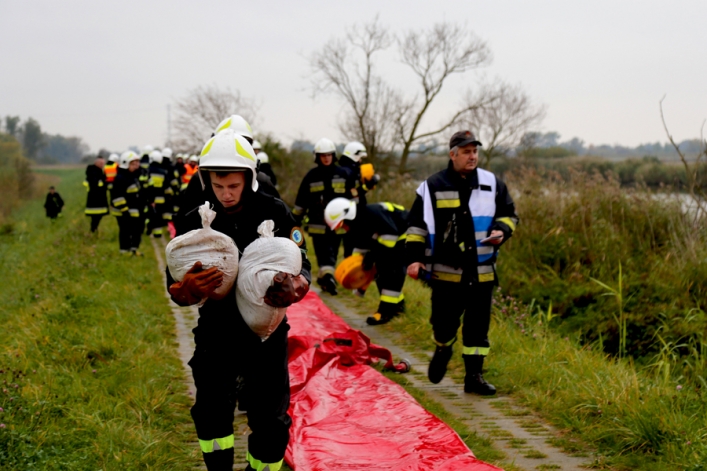 Cofka może przyjść w każdej chwili. Strażacy walczyli z zagrożeniem
