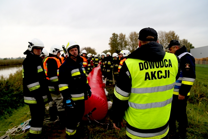 Cofka może przyjść w każdej chwili. Strażacy walczyli z zagrożeniem