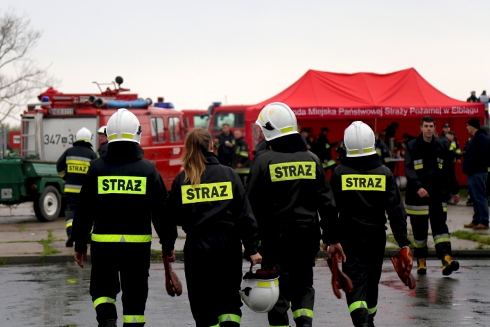 Cofka może przyjść w każdej chwili. Strażacy walczyli z zagrożeniem