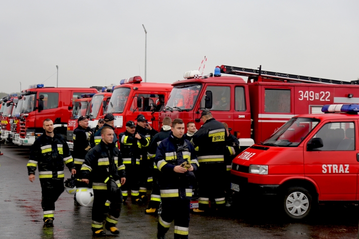 Cofka może przyjść w każdej chwili. Strażacy walczyli z zagrożeniem