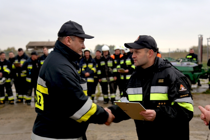 Cofka może przyjść w każdej chwili. Strażacy walczyli z zagrożeniem