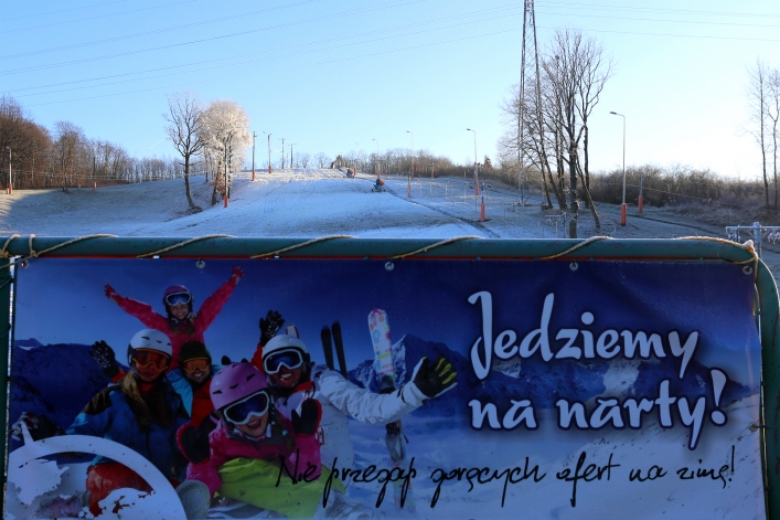 Coraz więcej śniegu na Górze Chrobrego. Kiedy w Elblągu pojeździmy na nartach?