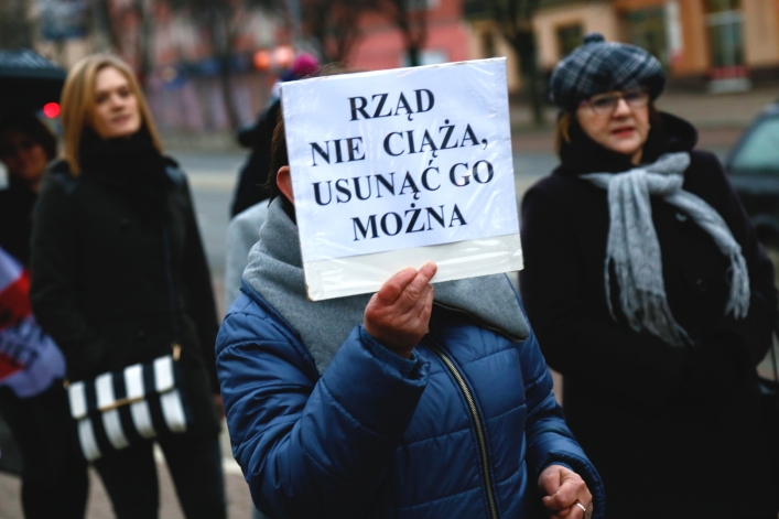 Czarny marsz przeszedł ulicami Elbląga