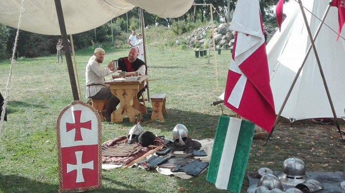 Członkowie Elbląskiego Bractwa Historycznego na Pikniku Historycznym w Boleszynie