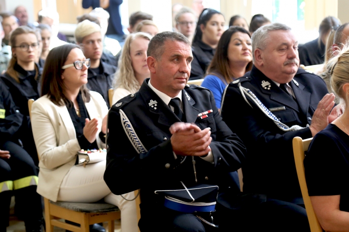 Członkowie Młodzieżowej Drużyny Pożarniczej ZST-I w Elblągu złożyli ślubowanie