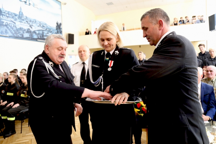 Członkowie Młodzieżowej Drużyny Pożarniczej ZST-I w Elblągu złożyli ślubowanie