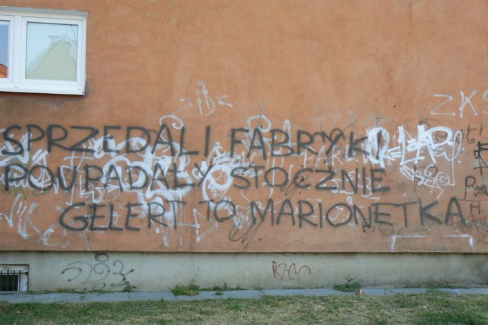 Daj znać. Chuligańskie wybryki czy brutalna walka polityczna