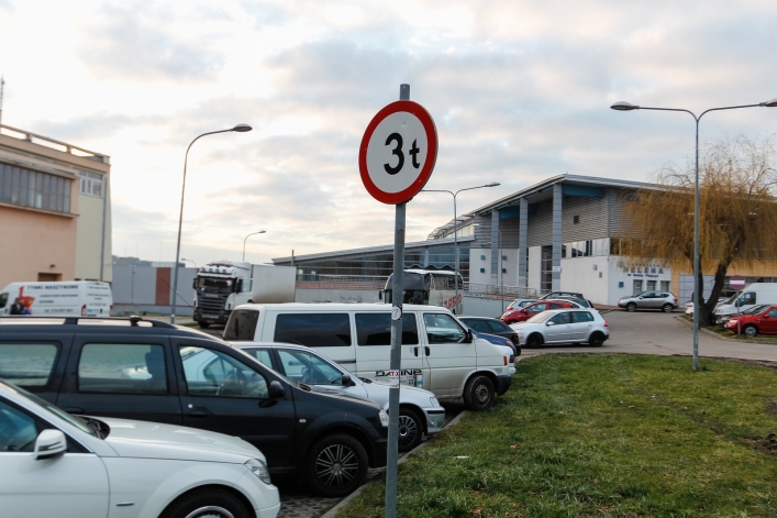 Daj znać: zakaz wjazdu pojazdom do 3 ton? Teoretycznie tak