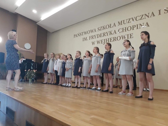 Debiutancki występ i złoto dla chóru Słoneczny Squad pod dyrekcją Elizy Kaczmarczyk!
