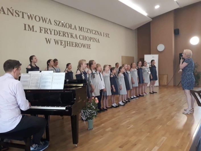 Debiutancki występ i złoto dla chóru Słoneczny Squad pod dyrekcją Elizy Kaczmarczyk!