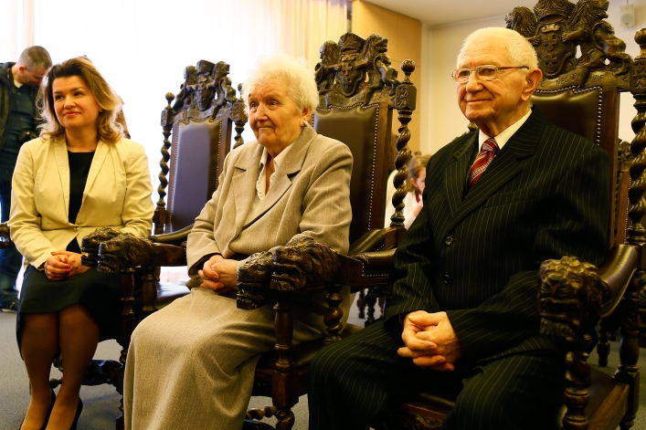 Diamentowe gody Państwa Haliny i Ignacego Gołotów. 60-lecie zawarcia związku małżeńskiego