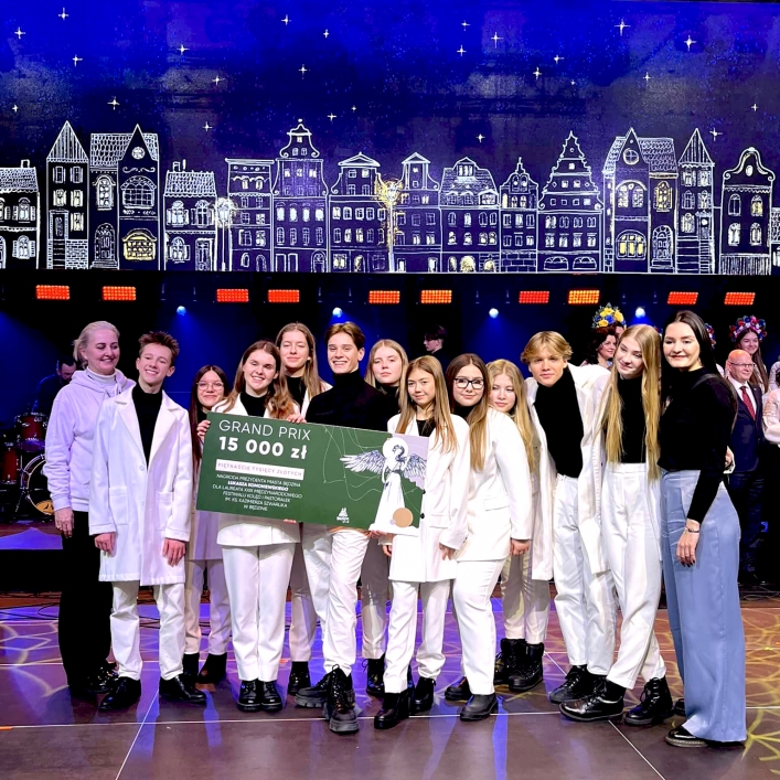 Diamenty z MDK w Elbląg z Grand Prix festiwalu w Będzinie