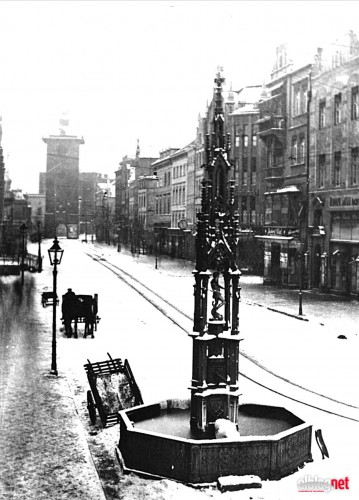 Dlaczego Stary Rynek nazywa się Starym Rynkiem?
