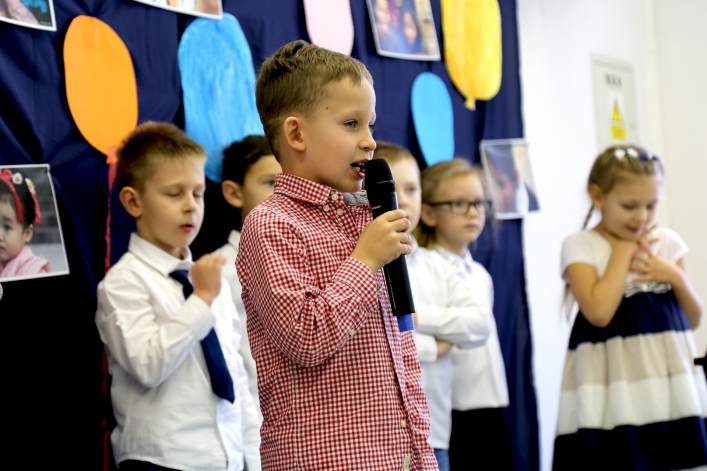  Dziecka prawa to nie zabawa. Apel w Akademickiej Szkole Podstawowej w Elblągu