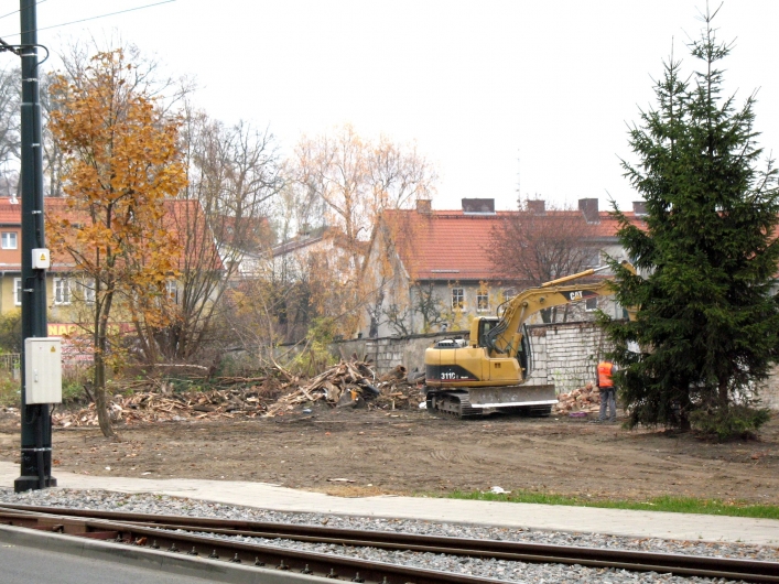 Dzielnica przy Obrońców Pokoju wyburzona. Zobacz zdjęcia