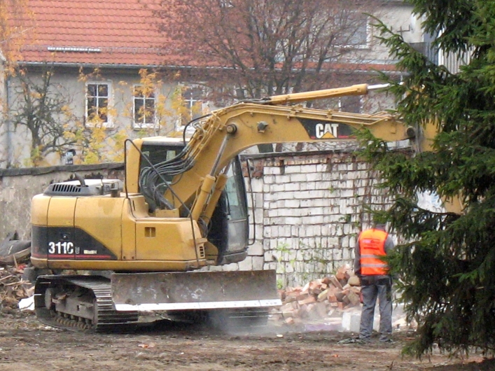 Dzielnica przy Obrońców Pokoju wyburzona. Zobacz zdjęcia