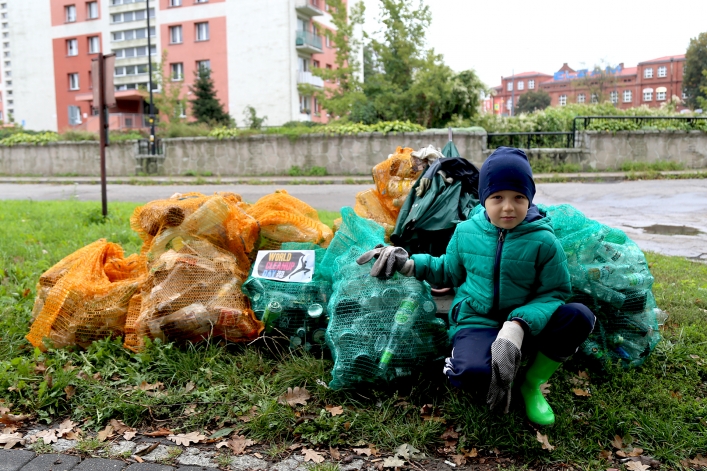 Dzień Sprzątania Świata w Elblągu. Z terenów przy Kumieli uprzątneliśmy ok. 100 kg śmieci!