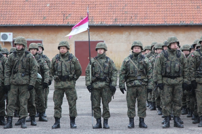 DZIK – 16 rozpoczął szarżę