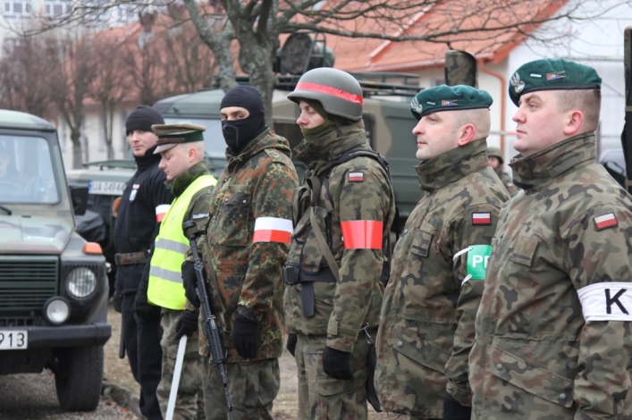 DZIK – 16 rozpoczął szarżę