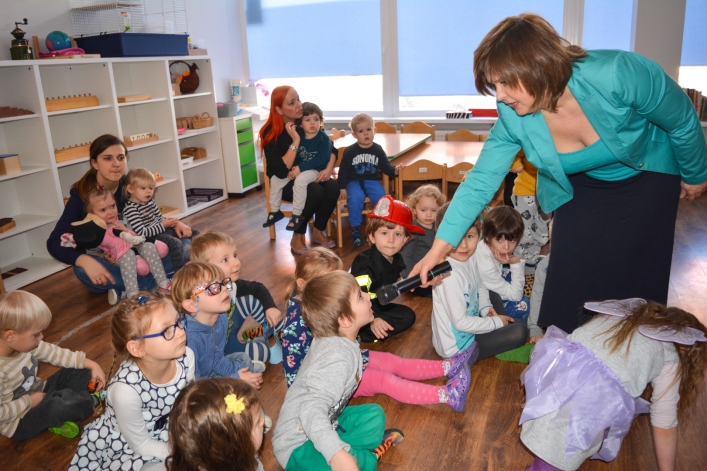 Edyta Jungowska odwiedziła Elbląg, aby z rąk dzieci otrzymać nominację (+ zdjęcia)