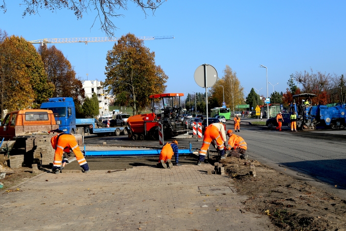 Elbląg. Budowa ronda przy Królewieckiej i Kościuszki