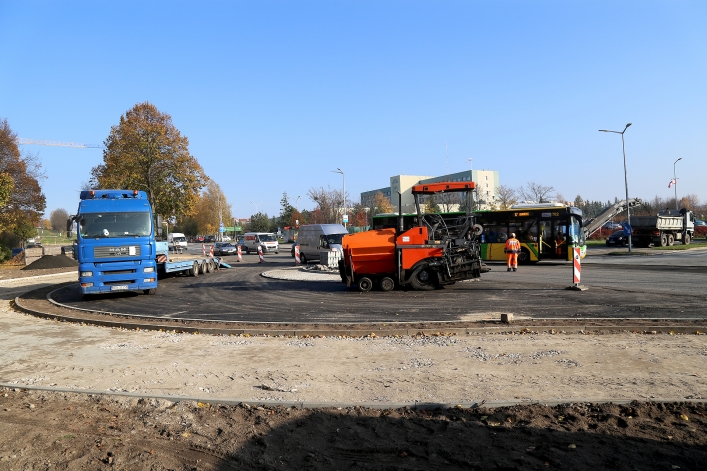 Elbląg. Budowa ronda przy Królewieckiej i Kościuszki