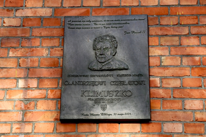 Elbląg. Izba o. Klimuszki, muzeum, herbarium, plac zabaw. Nie tylko dla turystów 