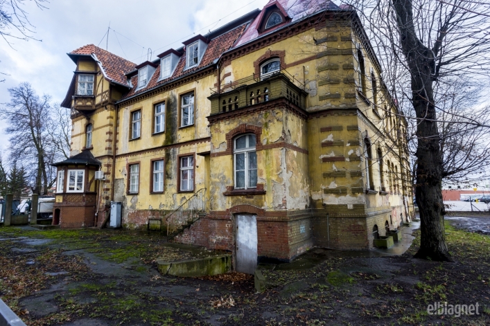hotel „Stadt Elbing”, ob. przychodnia, ul. Żeromskiego 2, nr rej.: 242/92 z 24.12.1992